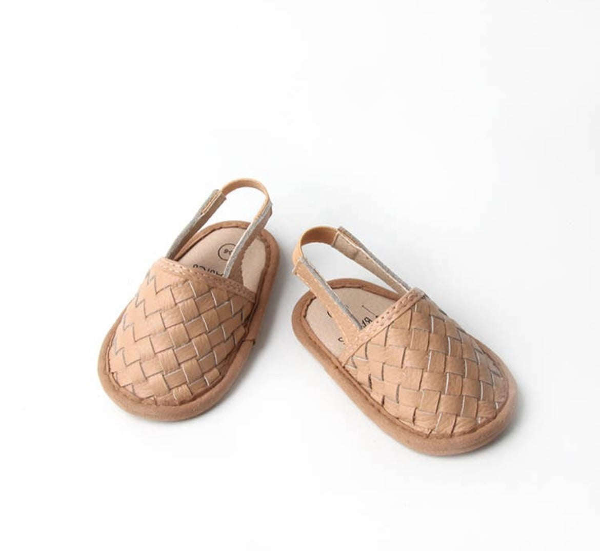 Woven Leather Baby Sandals in Latte